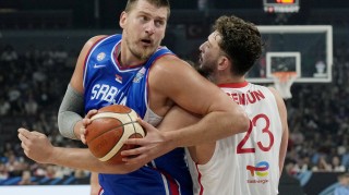 开云官网-苏群观点：约基奇年过三十状态下滑，申京未来有望实现超越