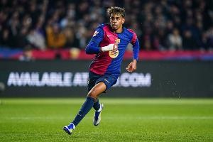 开云下载-17岁零270天，亚马尔成为第3位18岁前在欧冠1/4决赛中进球的球员