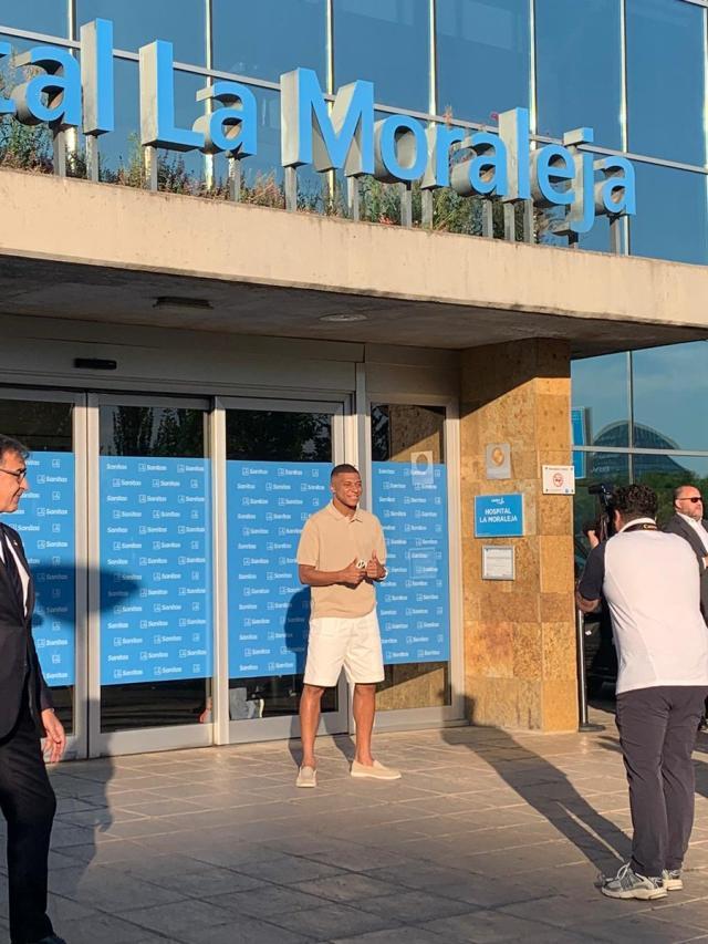 1721121682424048208.jpg mbappe 1.jpg